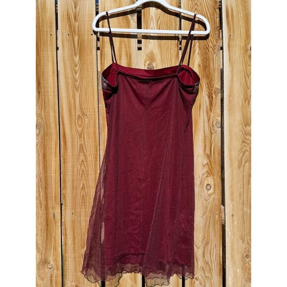Bonkers Vtg Maroon Red Spaghetti Strap Dress Shimmery Floral Aztec Mesh Frilly L - Picture 4 of 4